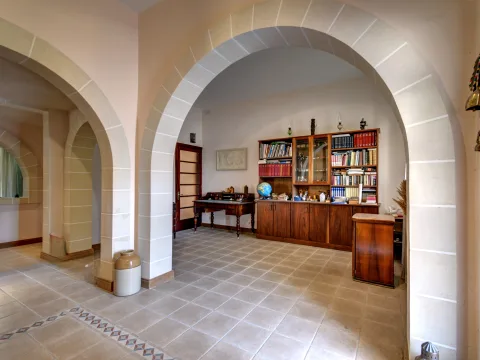 3 bed Villa For Sale in Attard, Attard - thumb 7