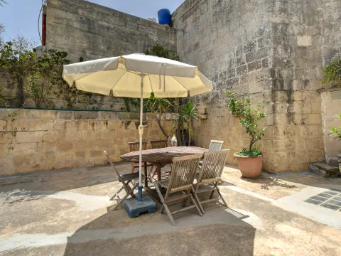 2 bed House of Character For Rent in Gharghur, Gharghur - thumb 12