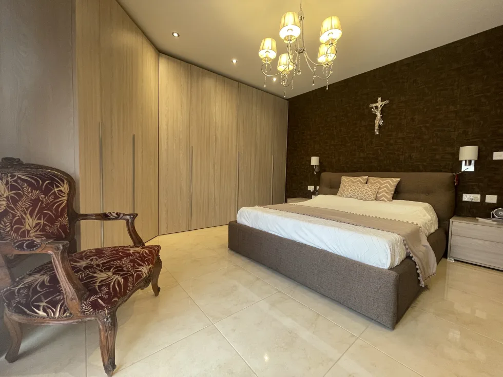 3 bed Terraced House For Rent in Birkirkara, Birkirkara - thumb 5