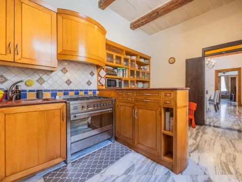 3 bed Town House For Sale in Sliema, Sliema - thumb 11