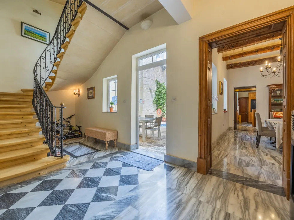 3 bed Town House For Sale in Sliema, Sliema - thumb 7