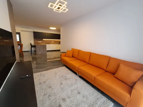 3 bed Apartment For Rent in Sliema, Sliema - thumb 1