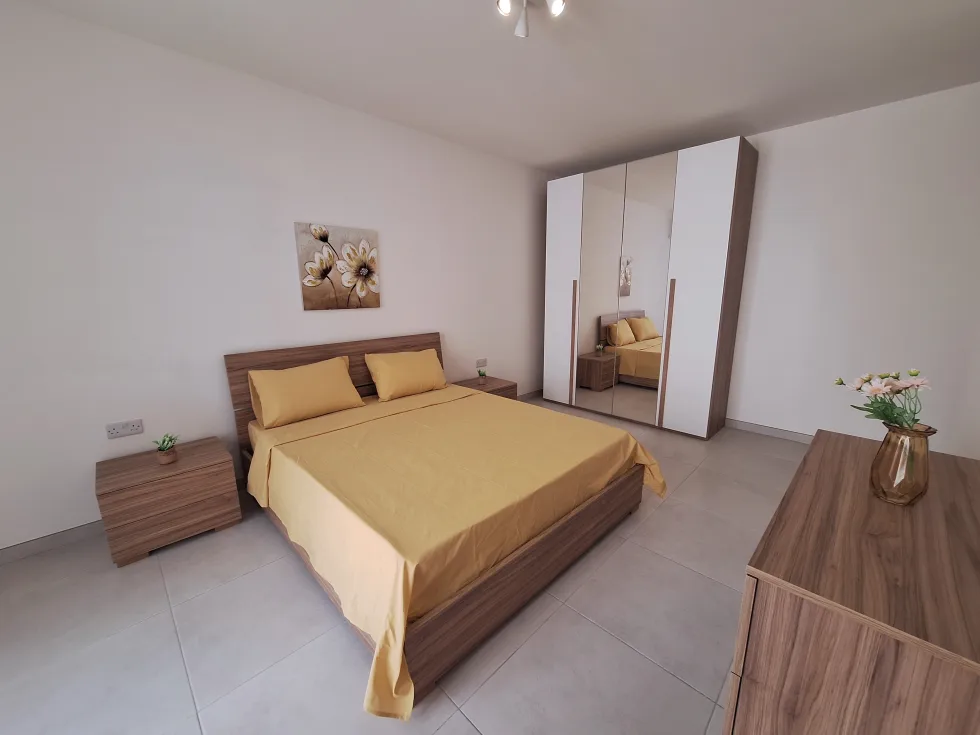 3 bed Apartment For Rent in Swieqi, Swieqi - thumb 8