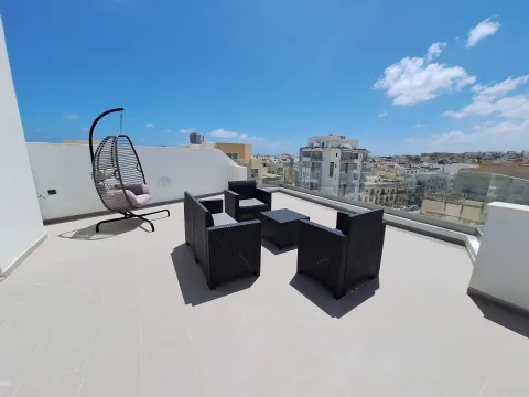 3 bed Penthouse For Rent in Swieqi, Swieqi - thumb 1