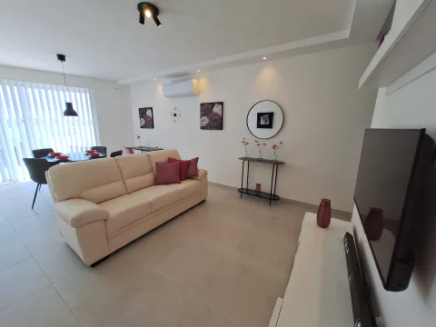 3 bed Penthouse For Rent in Swieqi, Swieqi - thumb 6