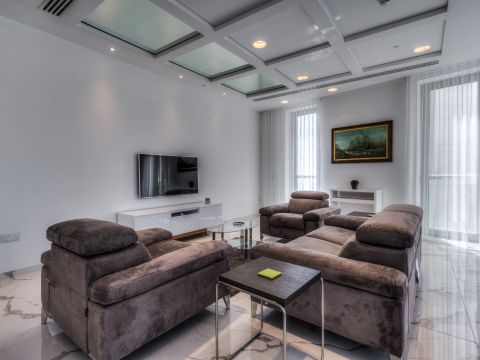 1 bed Apartment For Rent in Sliema, Sliema - thumb 2