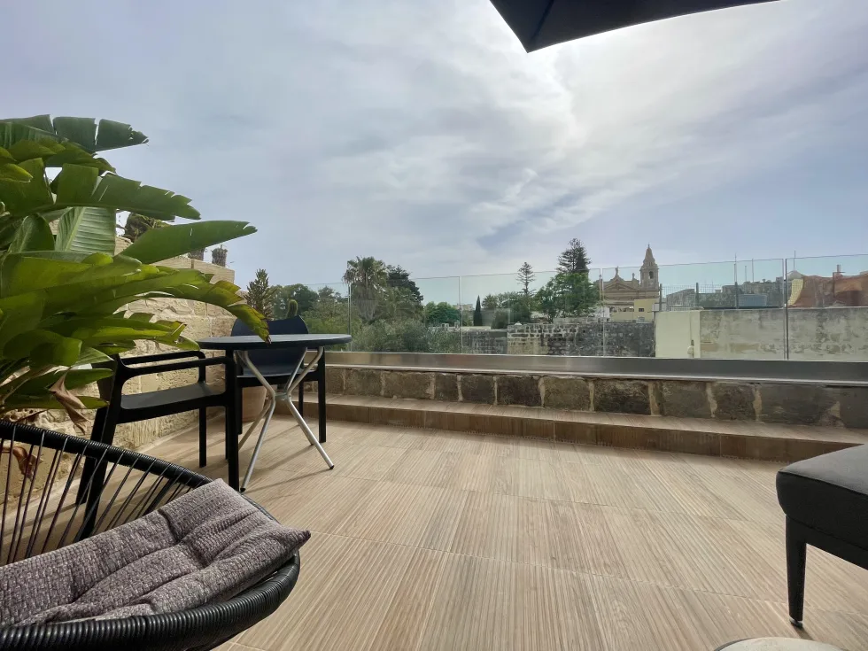 6 bed House of Character For Sale in Naxxar, Naxxar - thumb 3