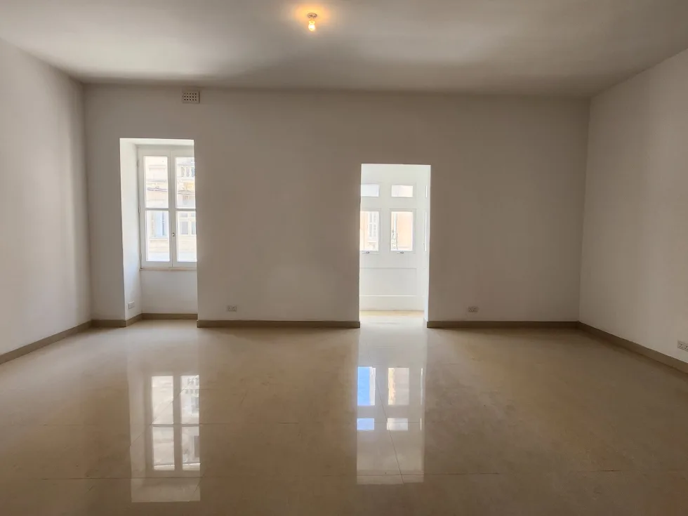 2 bed Apartment For Sale in Sliema, Sliema - thumb 3