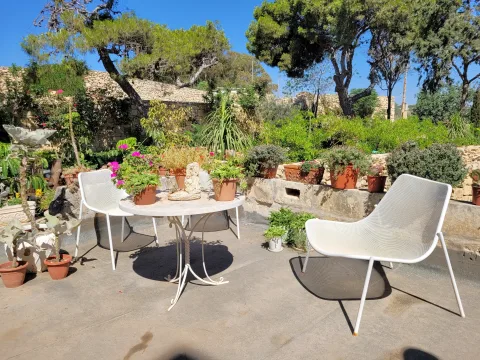 2 bed Apartment For Rent in Birzebbugia, Birzebbugia - thumb 2