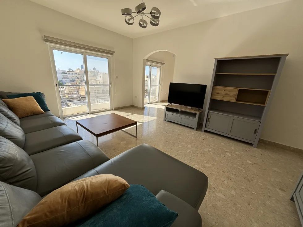 2 bed Apartment For Rent in Sliema, Sliema - thumb 2