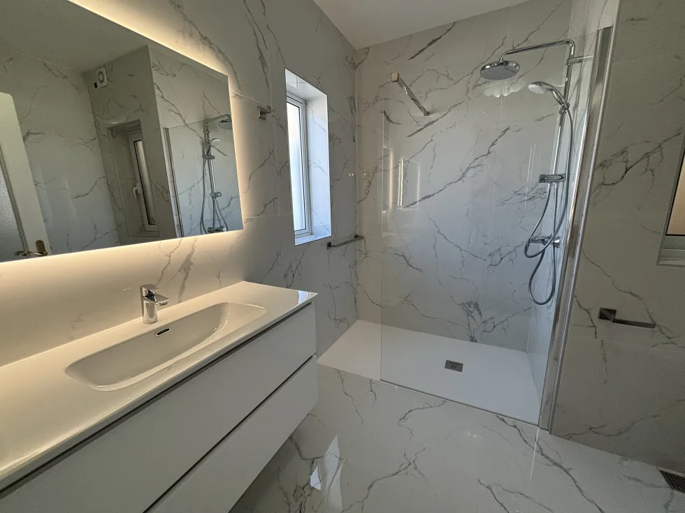 1 bed Penthouse For Rent in Sliema, Sliema - thumb 6