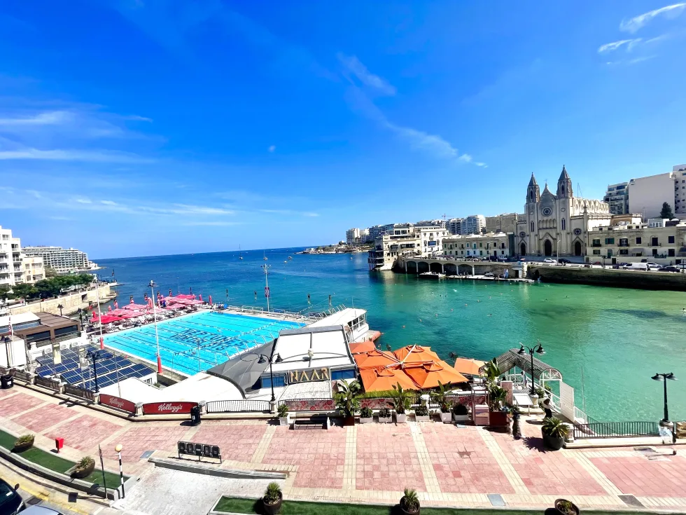 3 bed Apartment For Rent in St Julian's, St Julian's - thumb 3