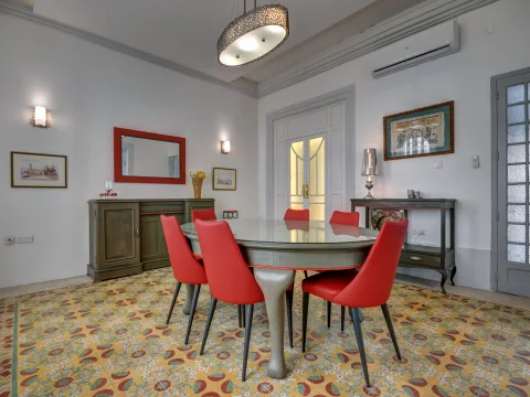 4 bed Town House For Rent in Sliema, Sliema - thumb 5