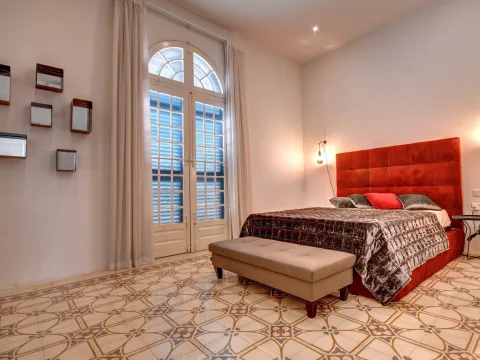 4 bed Town House For Rent in Sliema, Sliema - thumb 9