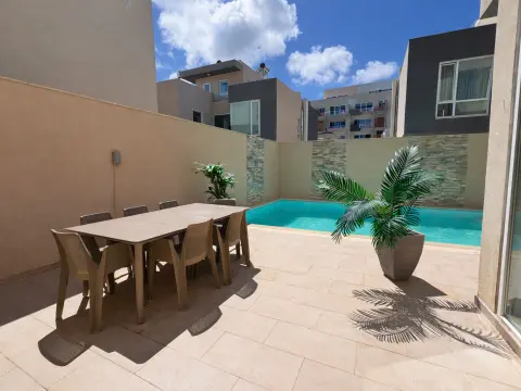 4 bed Villa For Rent in Swieqi, Swieqi - thumb 1