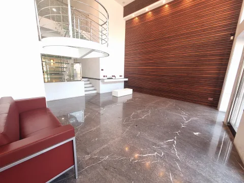 0 bed Office For Rent in Sliema, Sliema - thumb 2