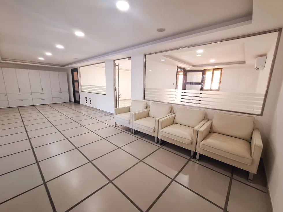 0 bed Office For Rent in Sliema, Sliema - thumb 3