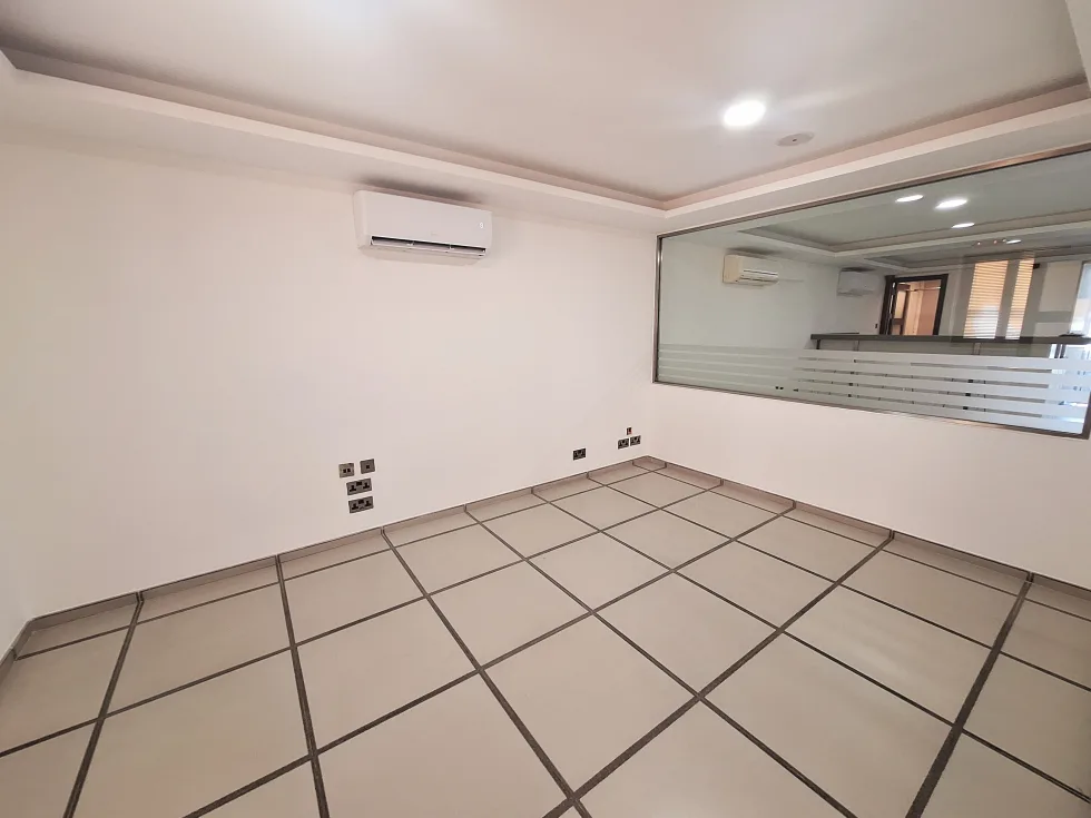 0 bed Office For Rent in Sliema, Sliema - thumb 4