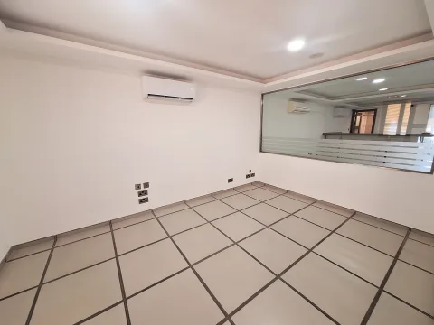 0 bed Office For Rent in Sliema, Sliema - thumb 4