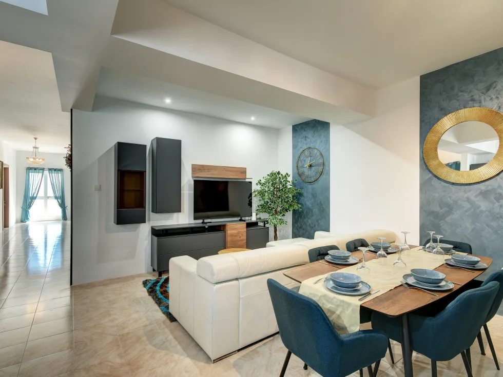 7 bed Villa For Rent in Marsascala, Marsascala - thumb 4