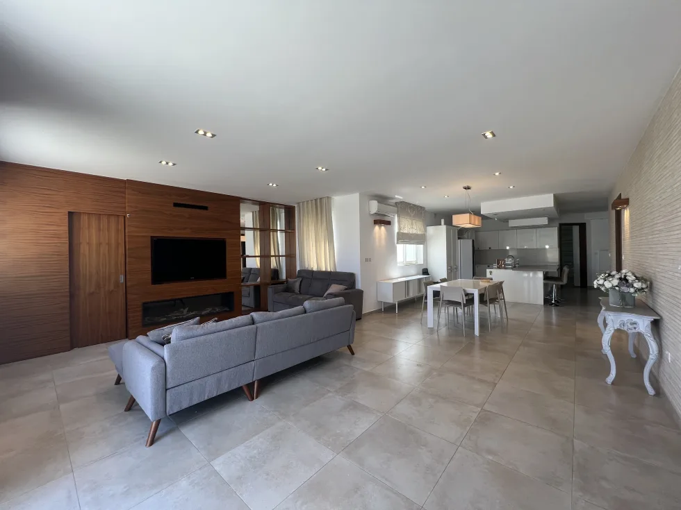 4 bed Penthouse For Rent in Balzan, Balzan - thumb 5