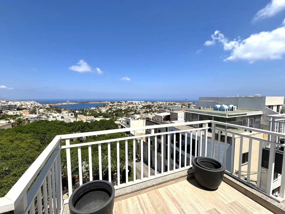 3 bed Penthouse For Rent in Mellieha, Mellieha - thumb 1