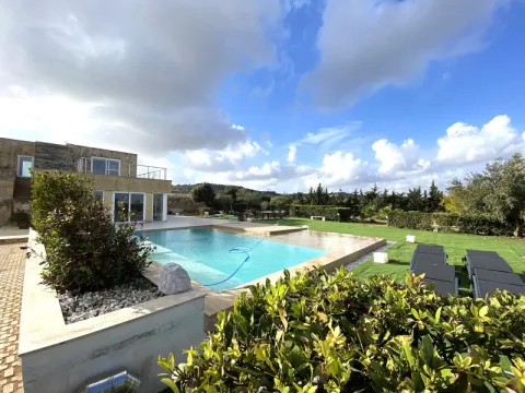 3 bed Villa For Sale in Siggiewi, Siggiewi - thumb 2