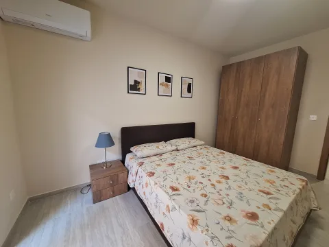 3 bed Apartment For Rent in St Julian's, St Julian's - thumb 6