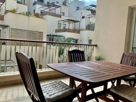 2 bed Apartment For Rent in Sliema, Sliema - thumb 1