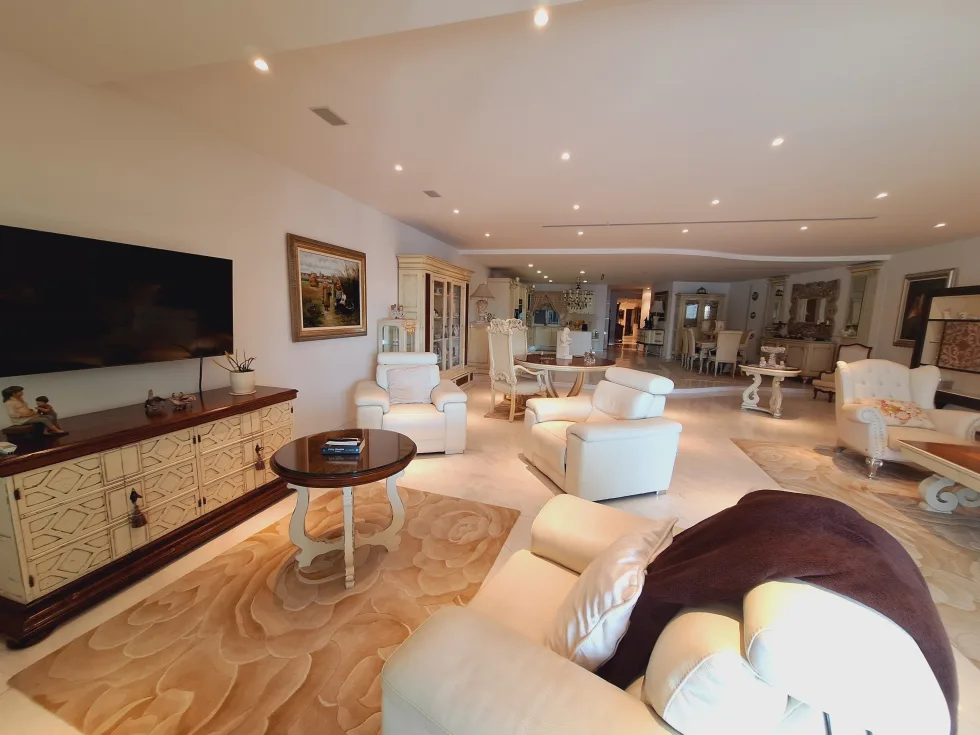 3 bed Apartment For Rent in Ta' Xbiex, Ta' Xbiex - thumb 6