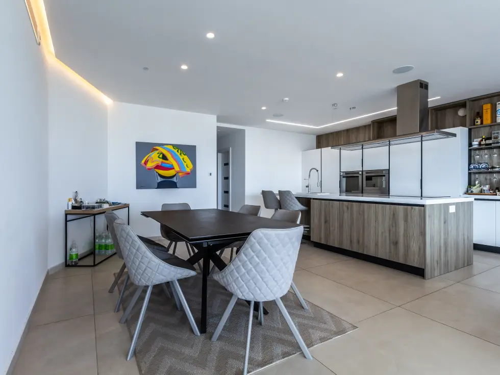 3 bed Apartment For Rent in Gzira, Gzira - thumb 11