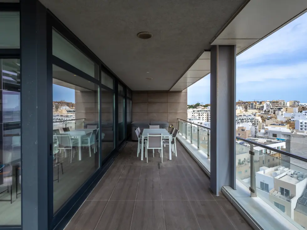 3 bed Apartment For Rent in Gzira, Gzira - thumb 16