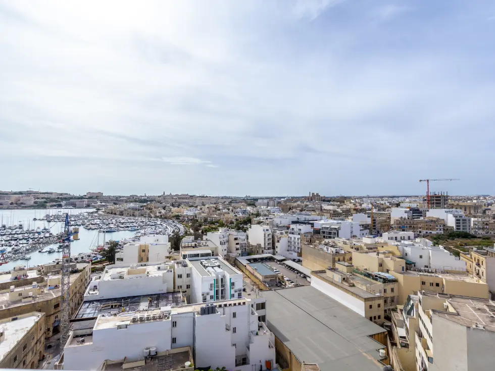 3 bed Apartment For Rent in Gzira, Gzira - thumb 19
