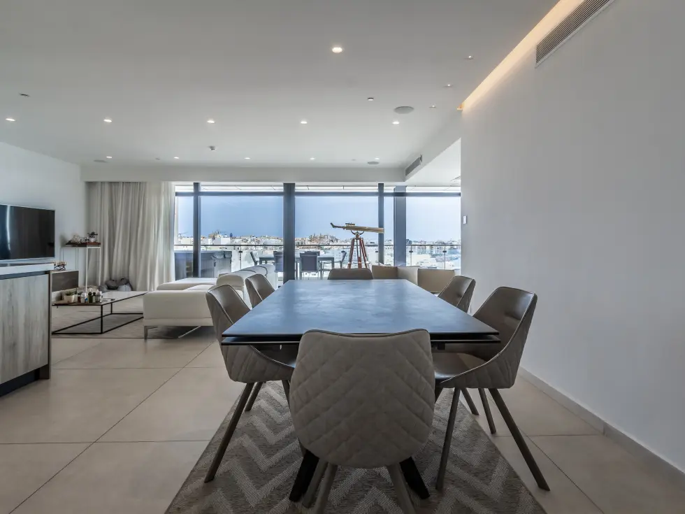 3 bed Apartment For Rent in Gzira, Gzira - thumb 6