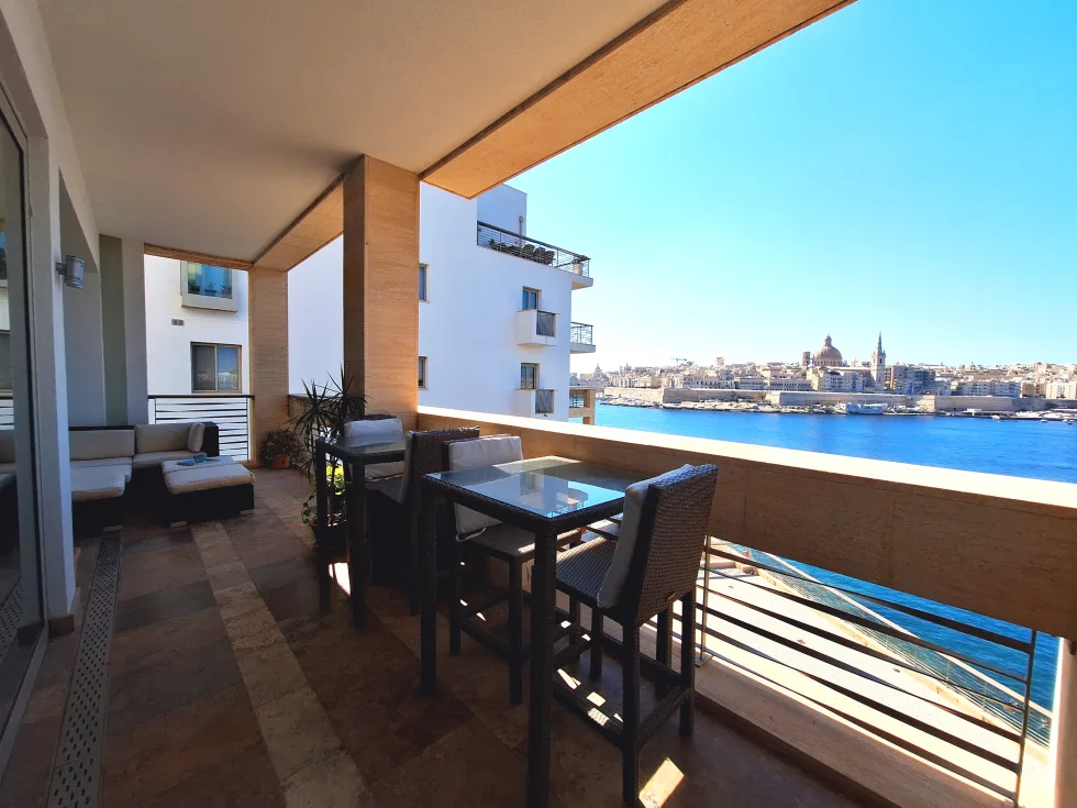 3 bed Apartment For Rent in Sliema, Sliema - thumb 1