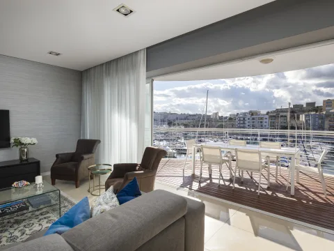 3 bed Apartment For Rent in Ta' Xbiex, Ta' Xbiex - thumb 2