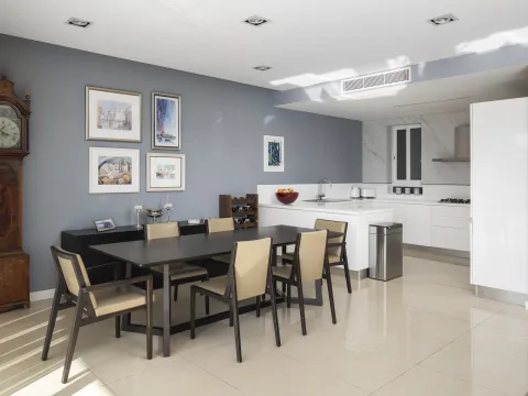 3 bed Apartment For Rent in Ta' Xbiex, Ta' Xbiex - thumb 5