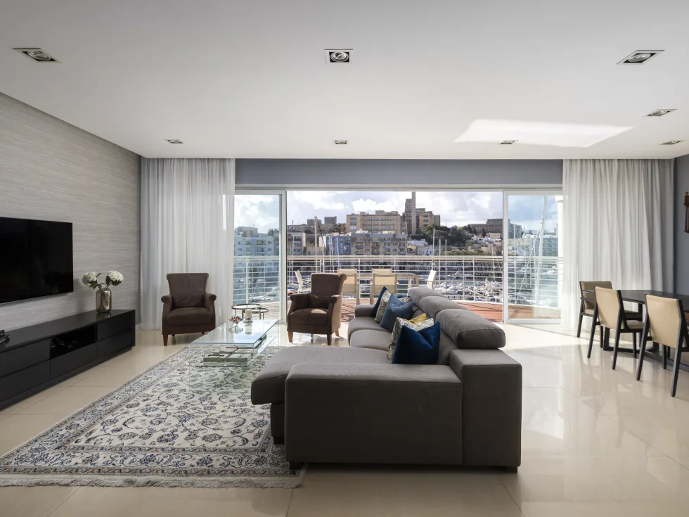 3 bed Apartment For Rent in Ta' Xbiex, Ta' Xbiex - thumb 7