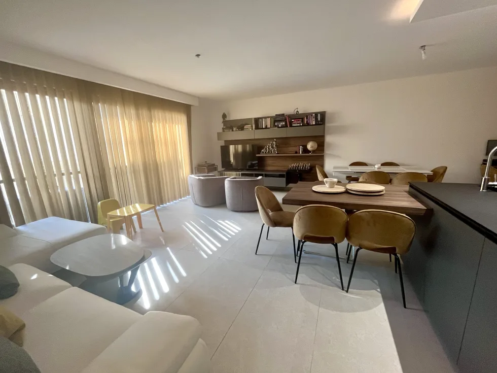 3 bed Apartment For Rent in Sliema, Sliema - thumb 1