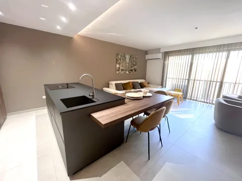 3 bed Apartment For Rent in Sliema, Sliema - thumb 4