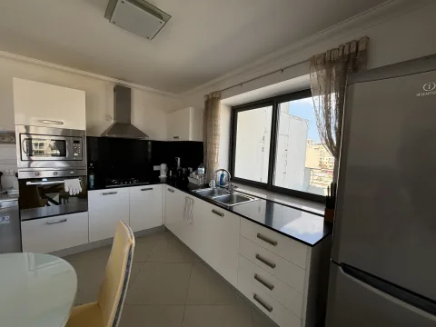 2 bed Penthouse For Rent in St Julian's, St Julian's - thumb 5