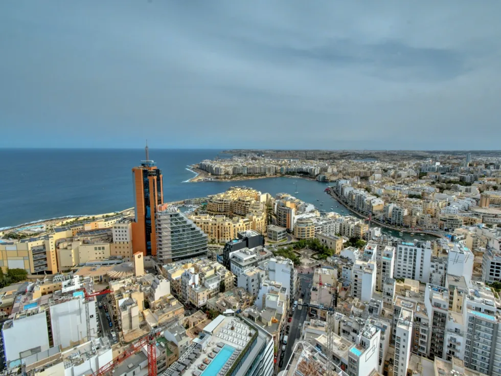 1 bed Apartment For Rent in St Julian's, St Julian's - thumb 1