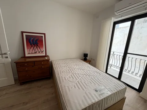 3 bed Apartment For Rent in St Julian's, St Julian's - thumb 11