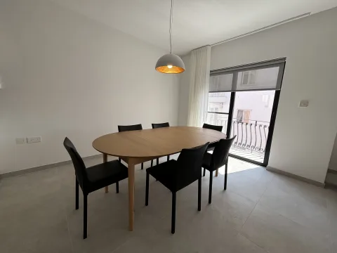 3 bed Apartment For Rent in St Julian's, St Julian's - thumb 5