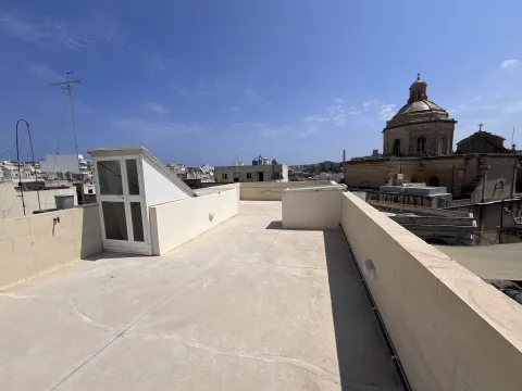 3 bed Town House For Rent in Msida, Msida - thumb 1