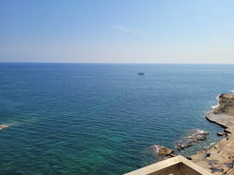 4 bed Apartment For Rent in Sliema, Sliema - thumb 1