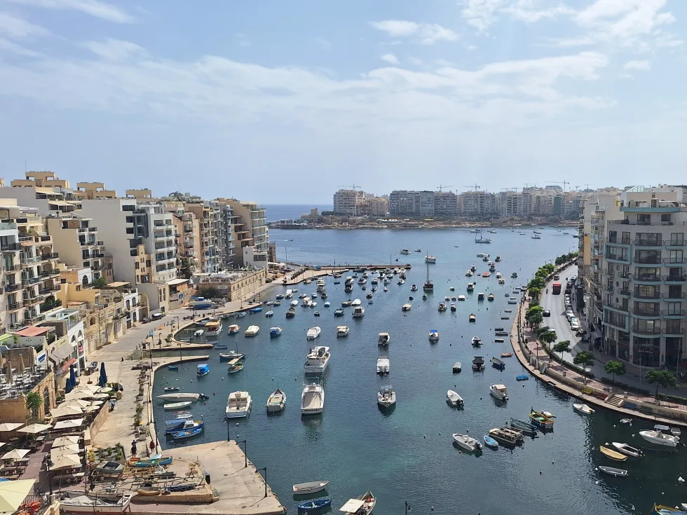 2 bed Apartment For Rent in St Julian's, St Julian's - thumb 1