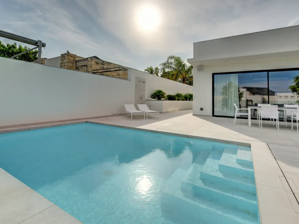 3 bed Villa For Rent in Naxxar, Naxxar - thumb 1