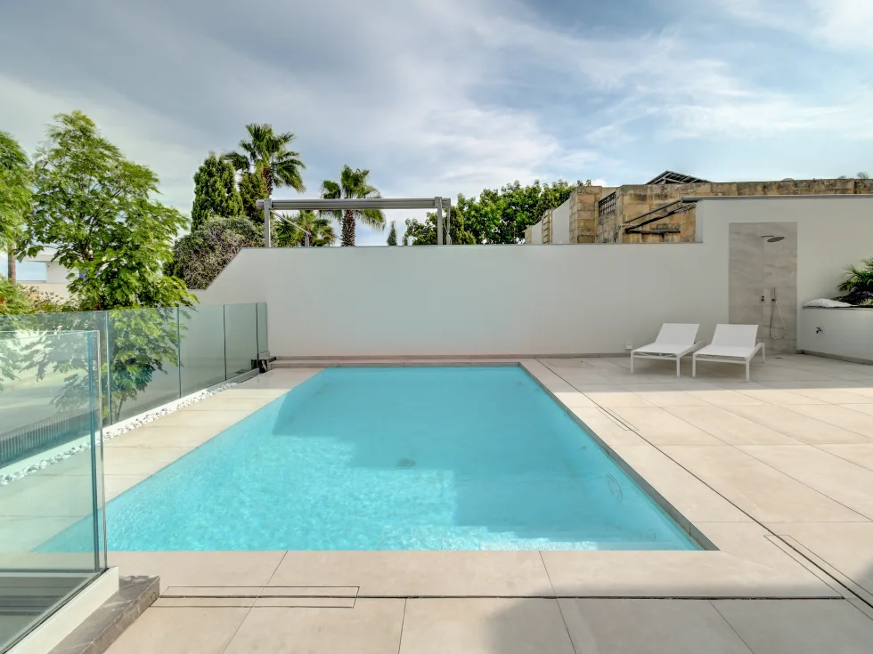 3 bed Villa For Rent in Naxxar, Naxxar - thumb 2