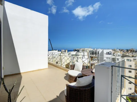 2 bed Penthouse For Sale in Sliema, Sliema - thumb 12